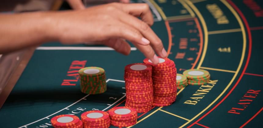 How To Find The Time To casino On Twitter