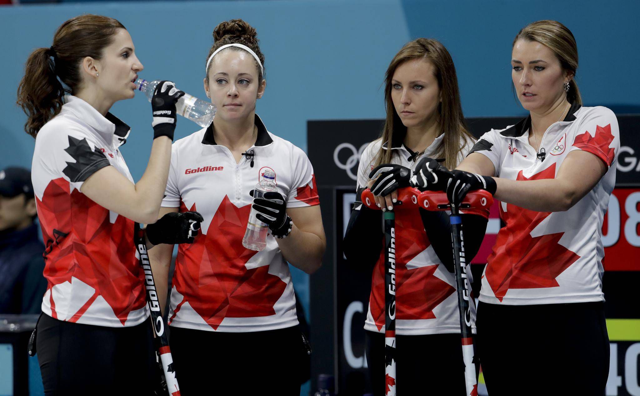 Olympic curling medal round