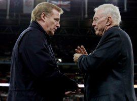 The faceoff between Roger Goodell (left) and Jerry Jones (right) could end up back in court. (Image: Chicago Tribune)