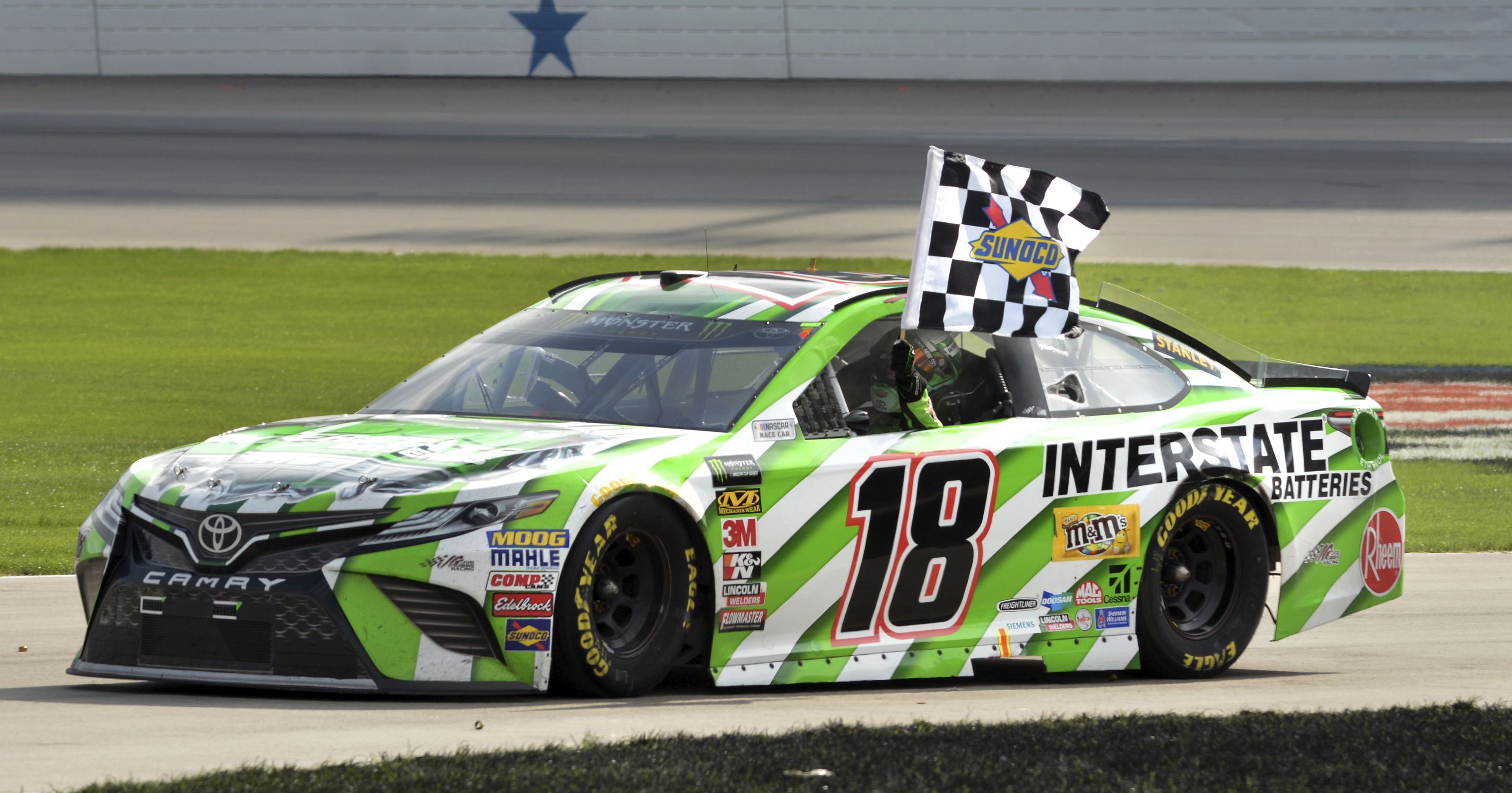 Kyle Busch Texas Motor Speedway