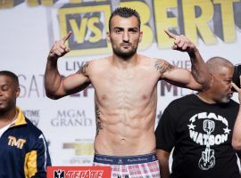 Vanes Martirosyan, pictured at the weigh-in for a 2015 fight against Ishe Smith, will fill in as the opponent for GGG on May 5 at the StubHub Center. (Image: Esther Lin/Showtime)