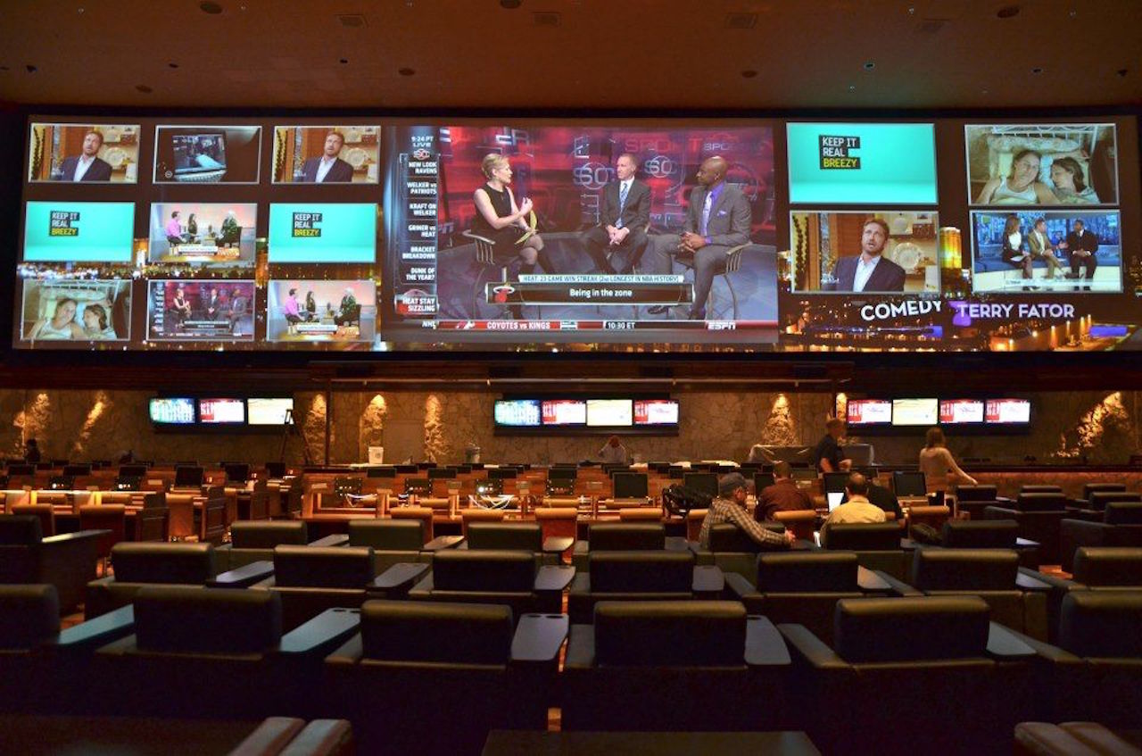 Record $522 Million Bet in March Gives Nevada Sportsbooks ...