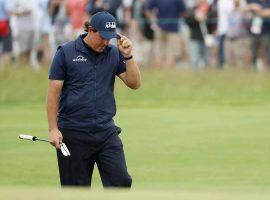 Phil Mickelson finished the 2018 US Open at 16-over-par, but made headlines for his decision to hit a ball in motion during the third round. (Image: Getty)