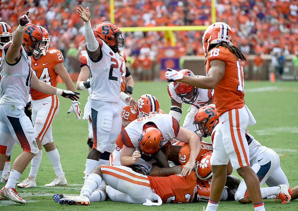 Syracuse football