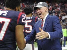 Houston Texans' owner Bob McNair congratulates his players after a victory over the Jaguars in 2016. (Image: Eric Christian Smith/AP)