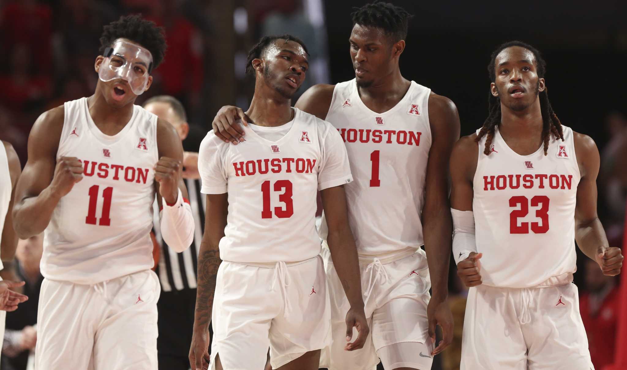 The Houston Cougars are in the Sweet Sixteen for the first time in more than thirty years. (Image: Yi-Chin Lee, Houston Chronicle)