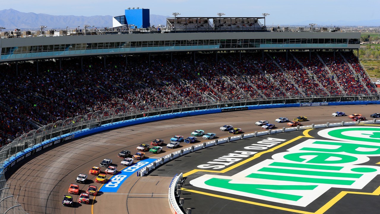 ISM Raceway