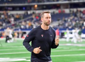While many oddsmakers and pundits believe quarterback Kyler Murray will be the No. 1 pick, but Arizona coach Kliff Kingsbury said a final decision has not been made. (Image: Getty)