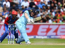 Eoin Morgan set a new ODI record by hitting 17 sixes for England vs. Afghanistan at the Cricket World Cup. (Image: Dibyangshu Sarkar/AFP/Getty)