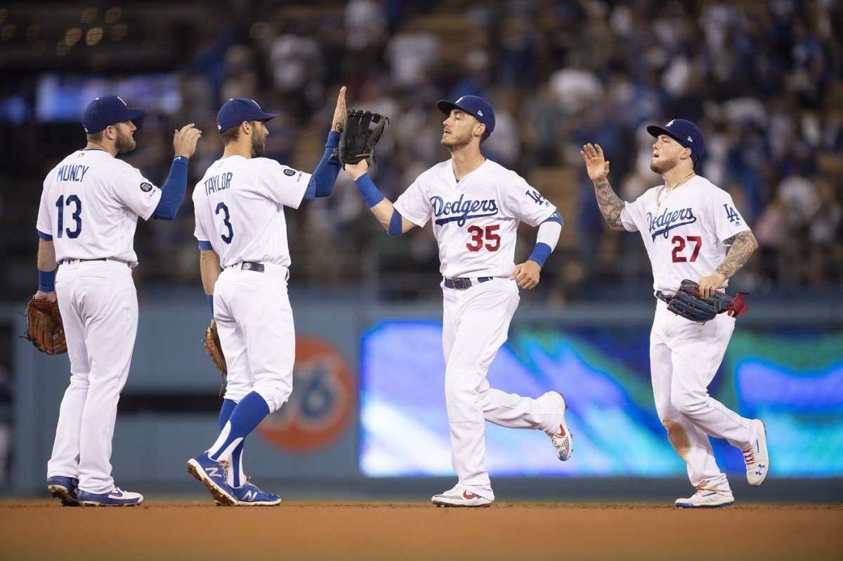 LA Dodgers winning