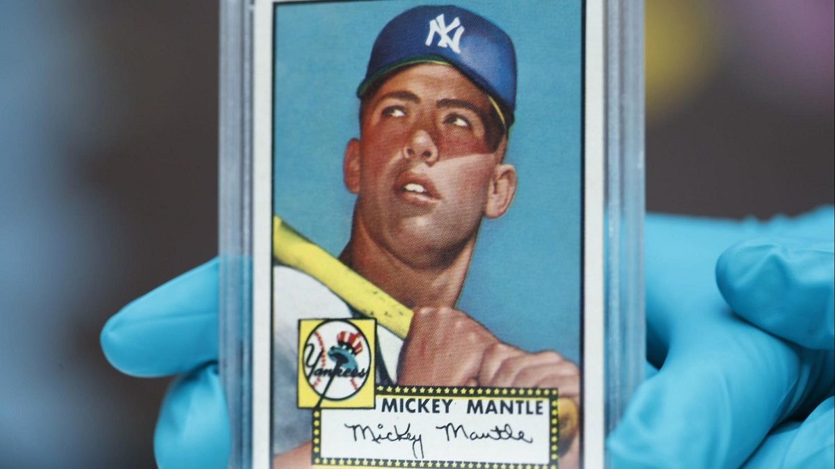 Mickey Mantle baseball card