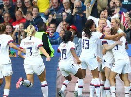 The United States is heavily favored to defeat Spain in the Round of 16 at the Women’s World Cup on Monday. (Image: Martin Rose/Getty)