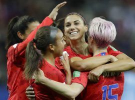 United States Women's National Soccer Team celebrates during the Women's World Cup opener against Thailand (Image: AP Photo/Alessandra Tarantino)