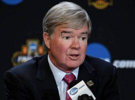 NCAA president Mark Emmert is threatening California state assembly members on passing the Fair Pay to Play Act bill. (Image: Getty)