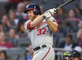 Stephen Strasburg powered the Nationals offense, hitting a home run and going 3-3 against the Braves on Thursday. (Image: Dale Zanine/USA Today Sports)