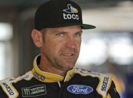 Clint Bowyer could punch his tickets to the playoffs with a victory this Sunday at the Foxwoods Resort Casino 301. (Image: AP)