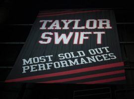 Taylor Swift commemorative banner at the Staples Center gifted to her by AEG and Staples. (Image: Staples Center)