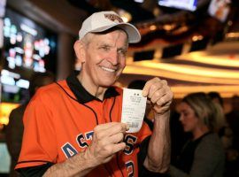 Jim 'Mattress Mack' McIngvale flashing his bet slip after wagering $2.5 million on the Houston Astros last week in Biloxi, MS. (Image: Draft Kings)