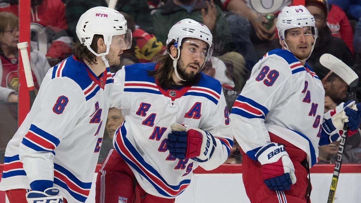 Rangers center Mika Zibanejad hat trick