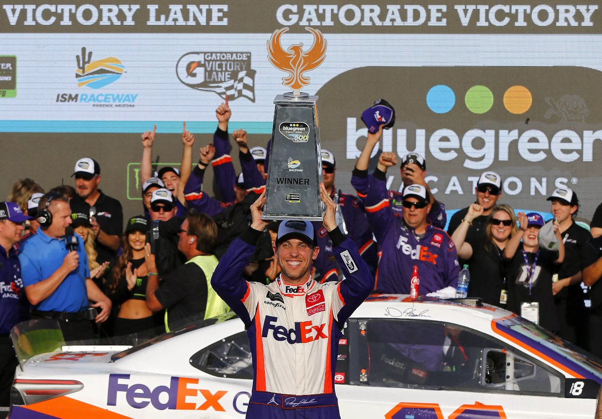 Denny Hamlin NASCAR Championship 4