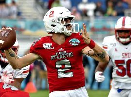 Florida Atlantic quarterback Chris Robison led the Owls to surprise bowl game winners, as the team pulled off a 52-28 rout of SMU in the Boca Raton Bowl on Saturday. (Image: USA Today Sports)