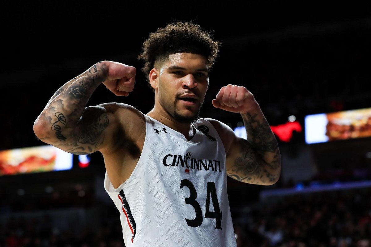 Jarron Cumberland Cincinnati Cincy Bearcats March Madness Bubble American