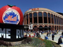The New York Mets are looking for a new buyer after a sale to hedge fund manager Steve Cohen fell through. (Image: Jeff McIsaac/Newsday)