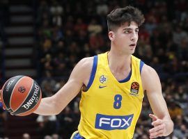 Deni Avdija, swingman from Maccabi Tel Aviv, playing in a EuroLeague game. (Image: Antonio Calanni/AP)