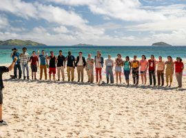 "Survivor" host Jeff Probst welcome players to the "Winners at War" edition of the popular CBS reality TV show. With sports having gone dark due to the coronaviru outbreak, FanDuel has turned to nonsporting events like "Survivor" on which to build contests. (Image: CBS)