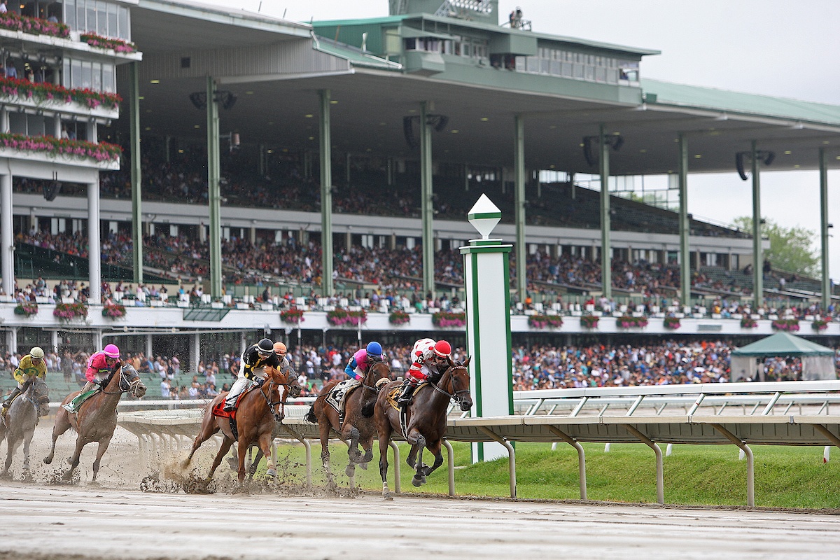 Monmouth Park Grandstand & Turn