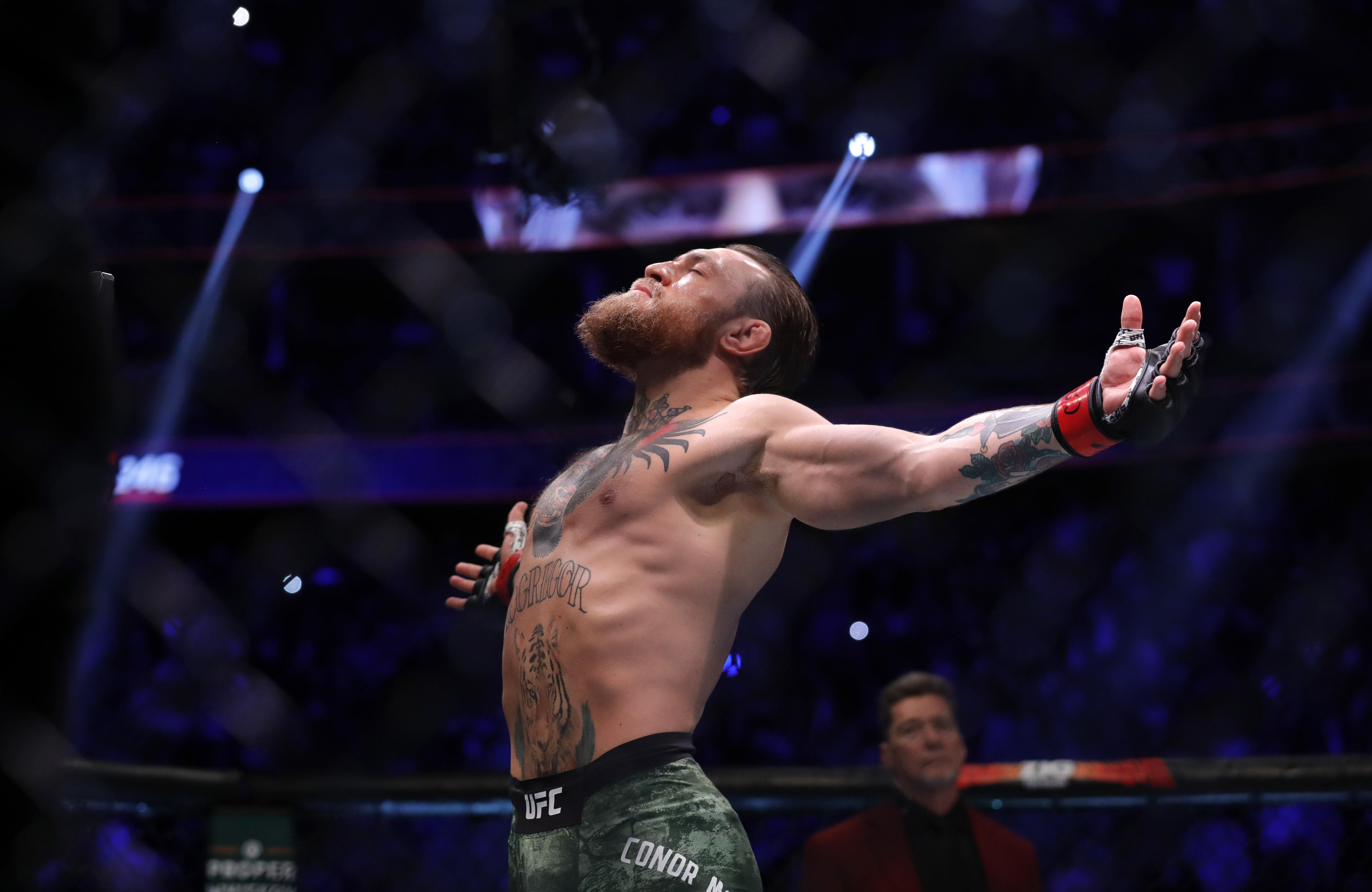 Conor McGregor Calls Out Justin Gaethje in Twitter Rant