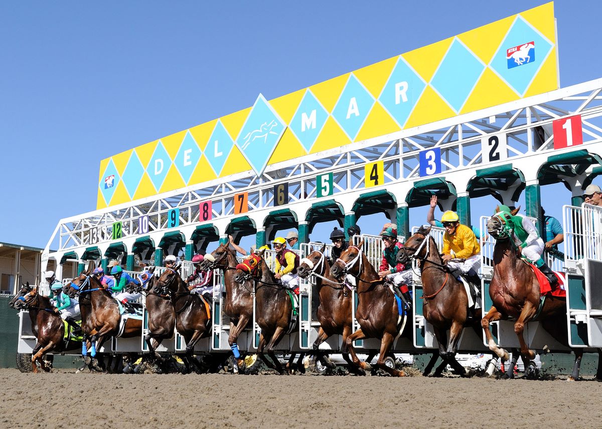 Del Mar Resumes With Extra Day