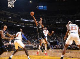 The New York Knicks and Golden State Warriors are among eight NBA teams who could participate in a second bubble in Chicago. (Image: Noah Graham/NBAE/Getty)