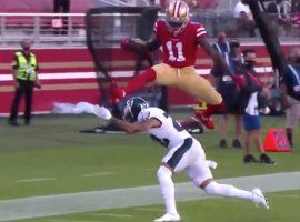One of the best NFL Week 4 highlights was San Francisco wide receiver Brandon Aiyuk scoring after hurdling Marcus Epps. (Image: Fox Sports)