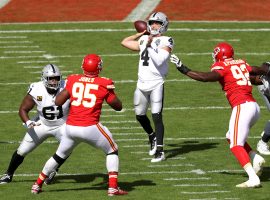 NFL Week 5 betting was highlighted by Las Vegas quarterback Derek Carr leading the Raiders over Kansas City. (Image: Getty)