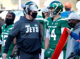 New York Jets head coach Adam Gase advises QB Sam Darnold. (Image: Getty)