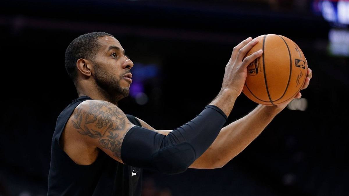 LaMarcus Aldridge San Antonio Spurs Brooklyn Nets