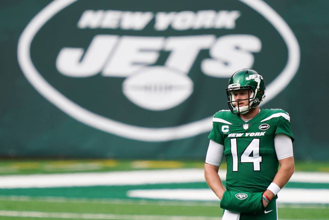 LOL Jets NY Trade Sam Darnold QB Carolina Panthers