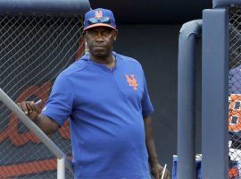 The Mets fired hitting coach Chili Davis this week, as the team ranks second-to-last in the majors in run production. (Image: Jeff Roberson/AP)
