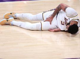 LA Lakers big man Anthony Davis suffered a groin injury in the second quarter of Game 4 against the Phoenix Suns at Staples Center in LA. (Image: Sean M. Haffey/Getty)