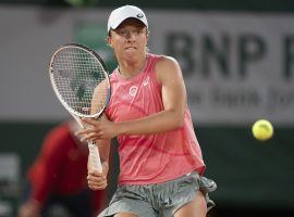 Iga Swiatek turned back a challenge from Marta Kostyuk to move into the quarterfinals of the French Open on Monday. (Image: Susan Mullane/USA Today Sports)