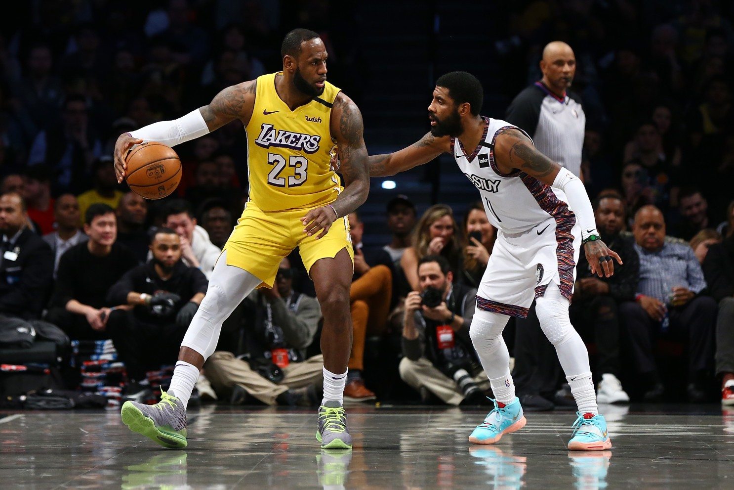 LeBron James Kyrie Irving 2022 NBA Championship Title odds Lakers Nets Bucks Suns