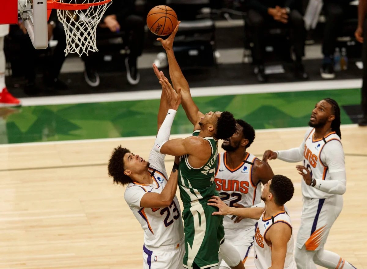 NBA Finals Game 4 Greek Freak Build Wall Giannis Phoenix Suns Milwaukee Bucks