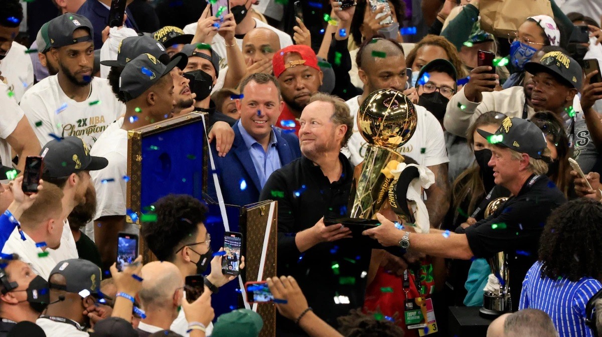 Milwaukee Bucks Give Mike Budenholzer 3-Year Contract Extension