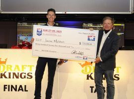 Justin Mustari became the youngest winner of the National Horseplayers Championship. The 26-year-old Des Plaines, Ill. resident outlasted 563 entries to win the most prestigious handicapping contest in the country. (Image: Horsephotos)
