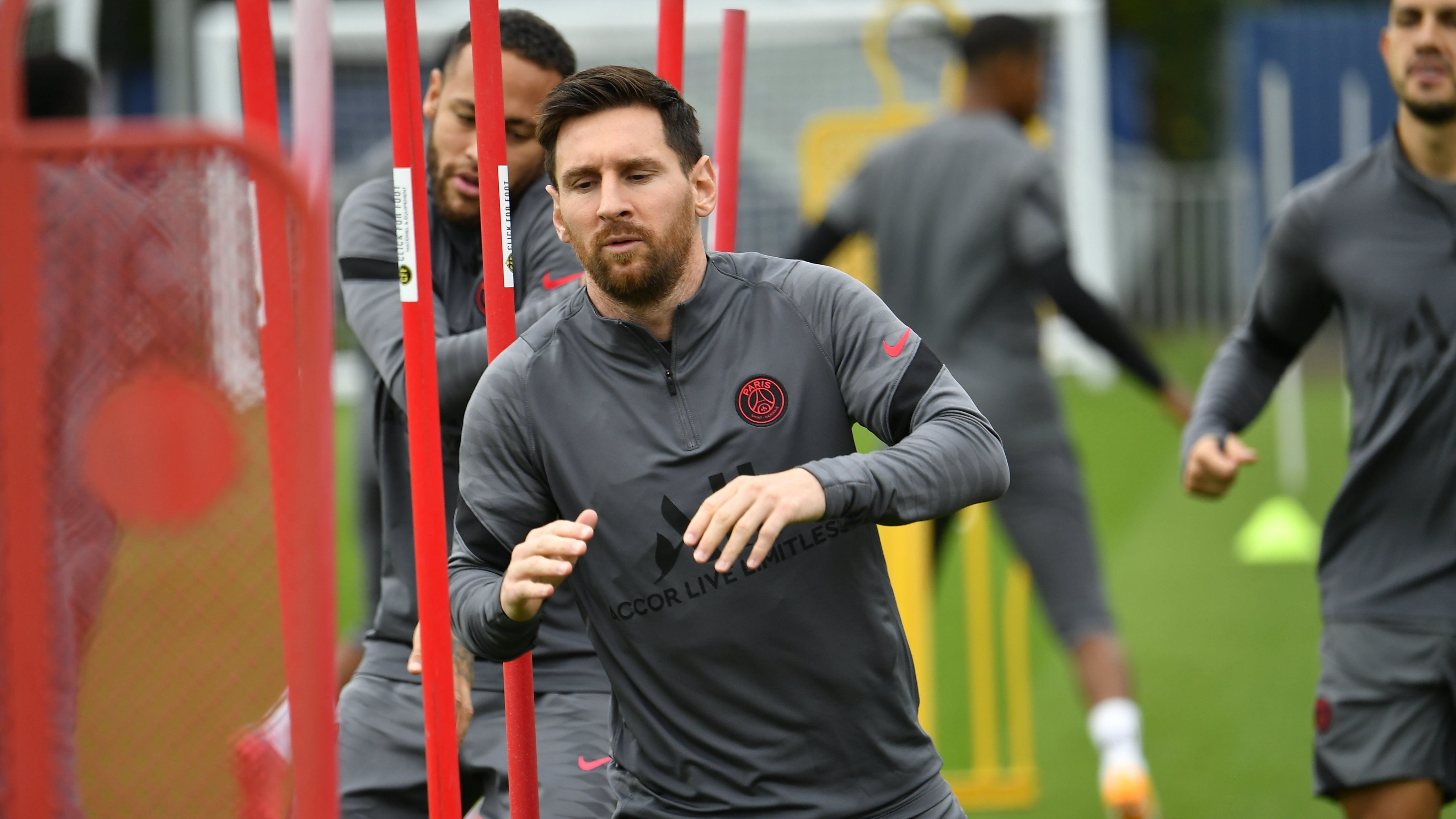 Messi melatih PSG