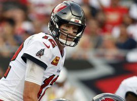 Tom Brady from the Tampa Bay Bucs checks out a pre-snap defensive read. (Image: Kim Klement)