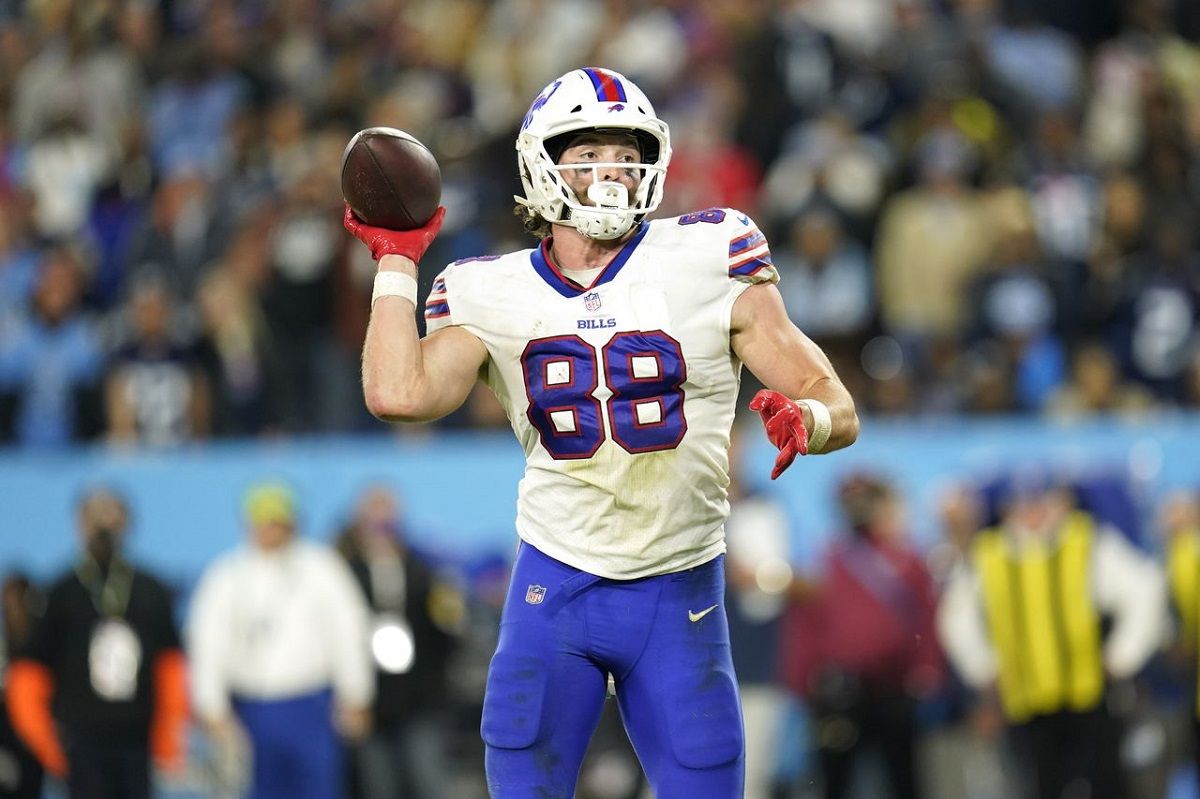 Dawson Knox hand injury Buffalo Bills tight end TE pass