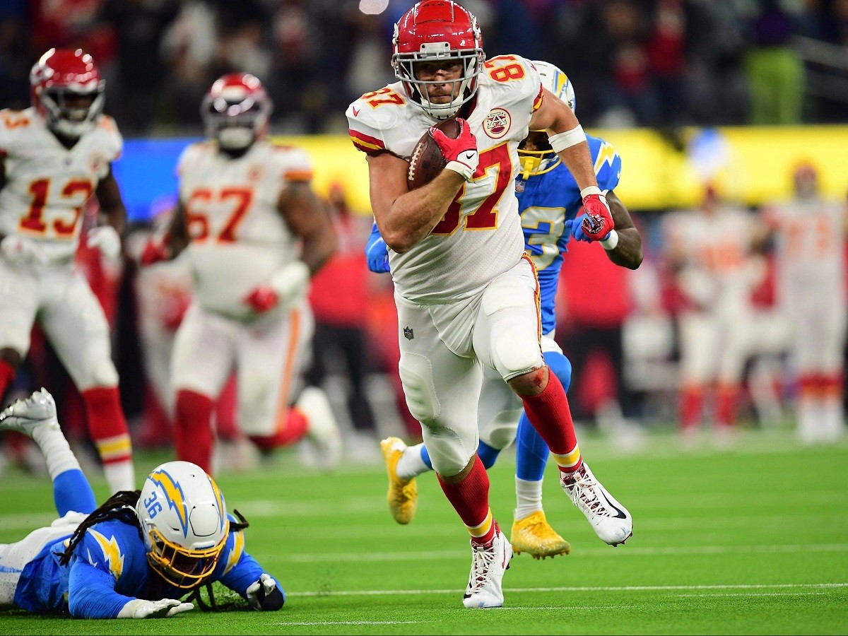 Travis Kelce Kansas City Chiefs Super Bowl 56 odds