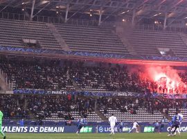 When the clash between second-tier Paris FC and Lyon was abandoned, the two teams were tied at 1-1. (Image: leparisien.fr)